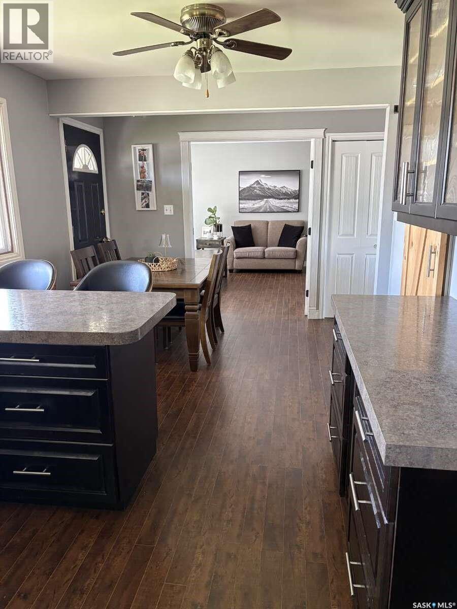 405 7th AVENUE W - 5
