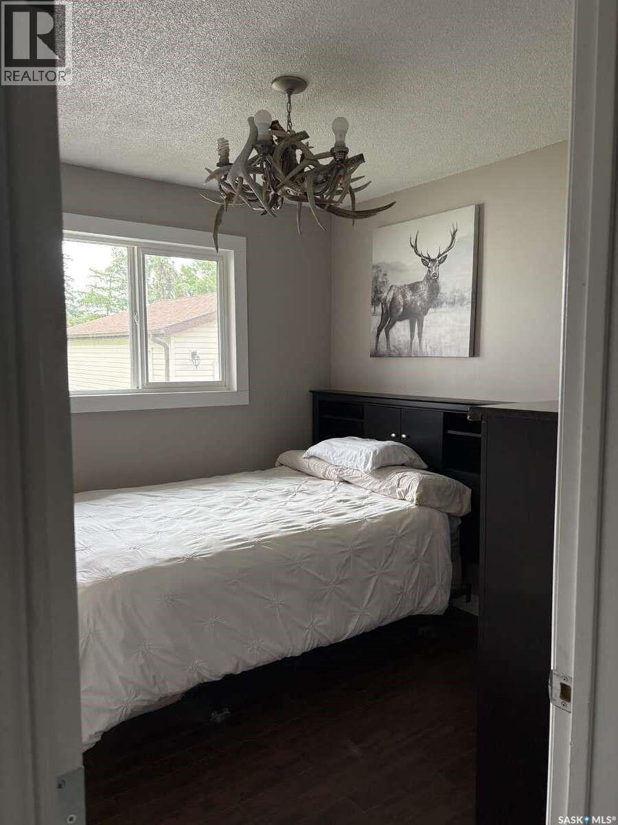 405 7th AVENUE W - 8