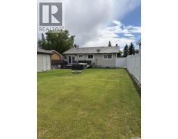 405 7th Avenue W, Biggar, SK S0K0M0 Photo 16