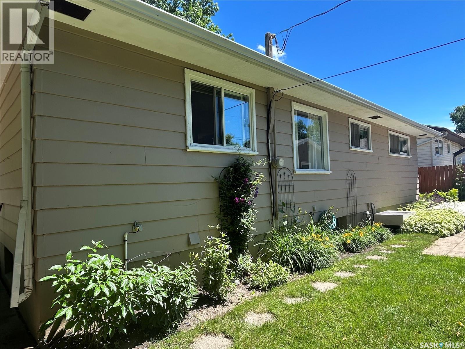 231 Duncan ROAD - 32