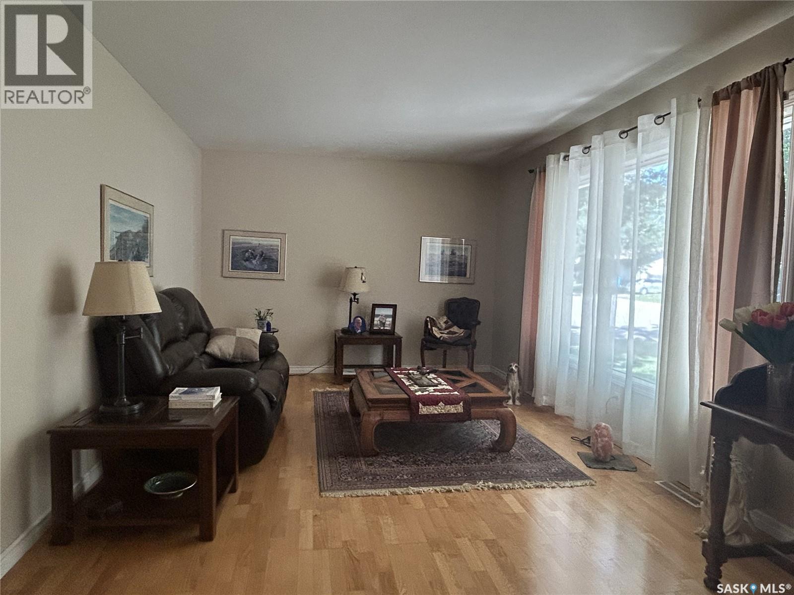 231 Duncan ROAD - 5