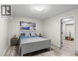 1691 Meadowood Way, Qualicum Beach, BC V9K2S3 Photo 14