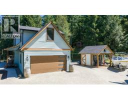 1691 Meadowood Way, Qualicum Beach, BC V9K2S3 Photo 19
