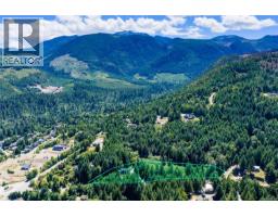 1691 Meadowood Way, Qualicum Beach, BC V9K2S3 Photo 20
