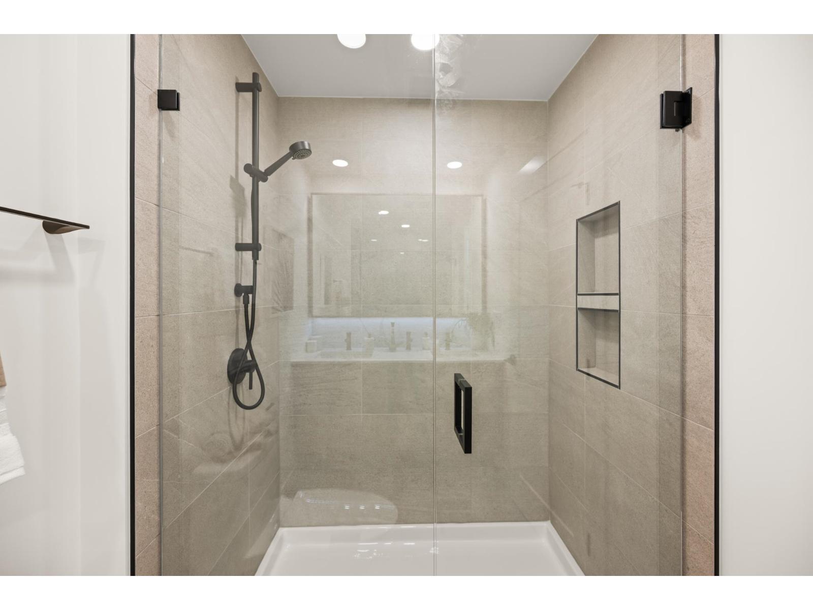 130 2350 165 STREET, Surrey
