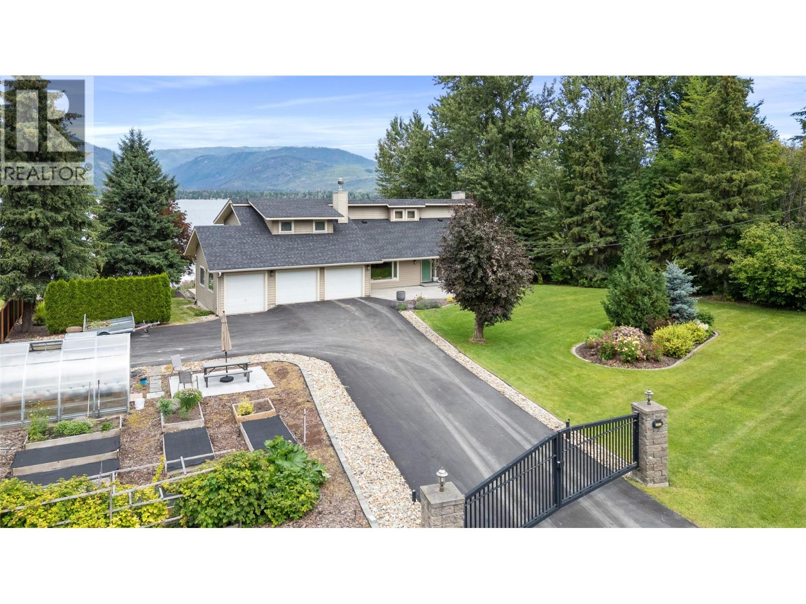 777 Coubeaux Place, Sorrento
