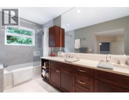 777 Coubeaux Place, Sorrento, BC V0E2W1 Photo 58