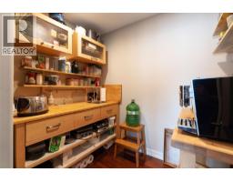 777 Coubeaux Place, Sorrento, BC V0E2W1 Photo 40
