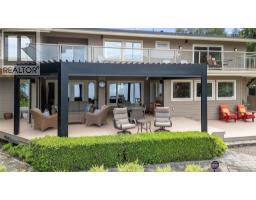 777 Coubeaux Place, Sorrento, BC V0E2W1 Photo 29
