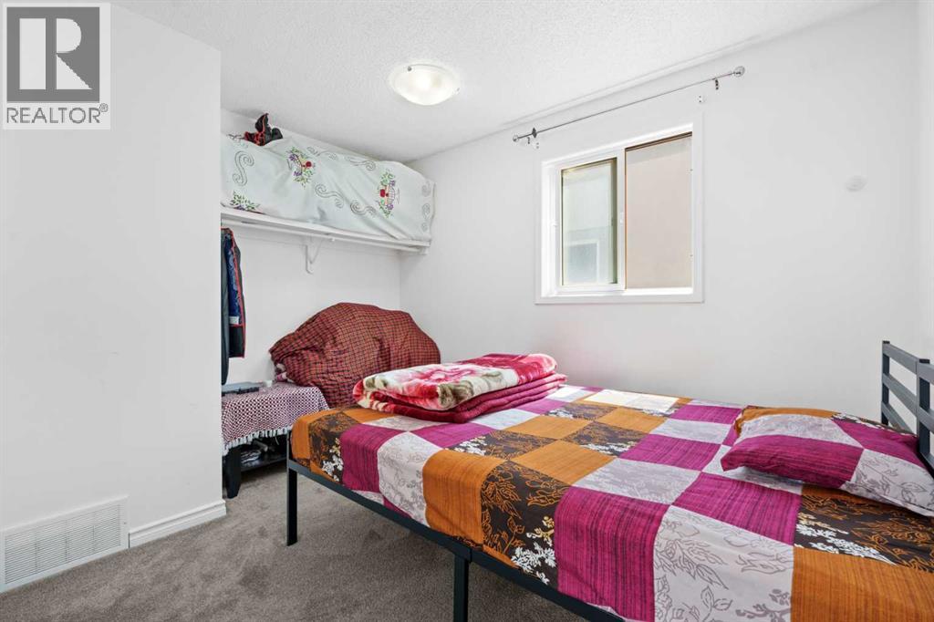 6509 68 Street NE - 19