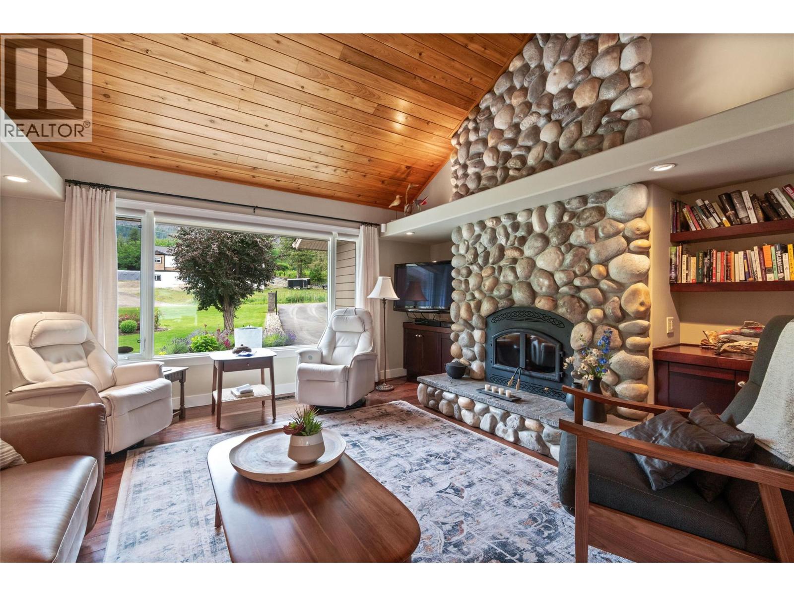 777 Coubeaux Place, Sorrento
