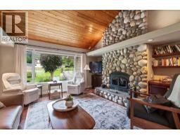 777 Coubeaux Place, Sorrento, BC V0E2W1 Photo 46