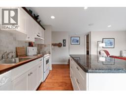 777 Coubeaux Place, Sorrento, BC V0E2W1 Photo 81