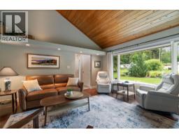 777 Coubeaux Place, Sorrento, BC V0E2W1 Photo 47