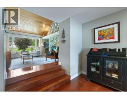 777 Coubeaux Place, Sorrento, BC V0E2W1 Photo 43