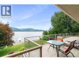 777 Coubeaux Place, Sorrento, BC V0E2W1 Photo 86