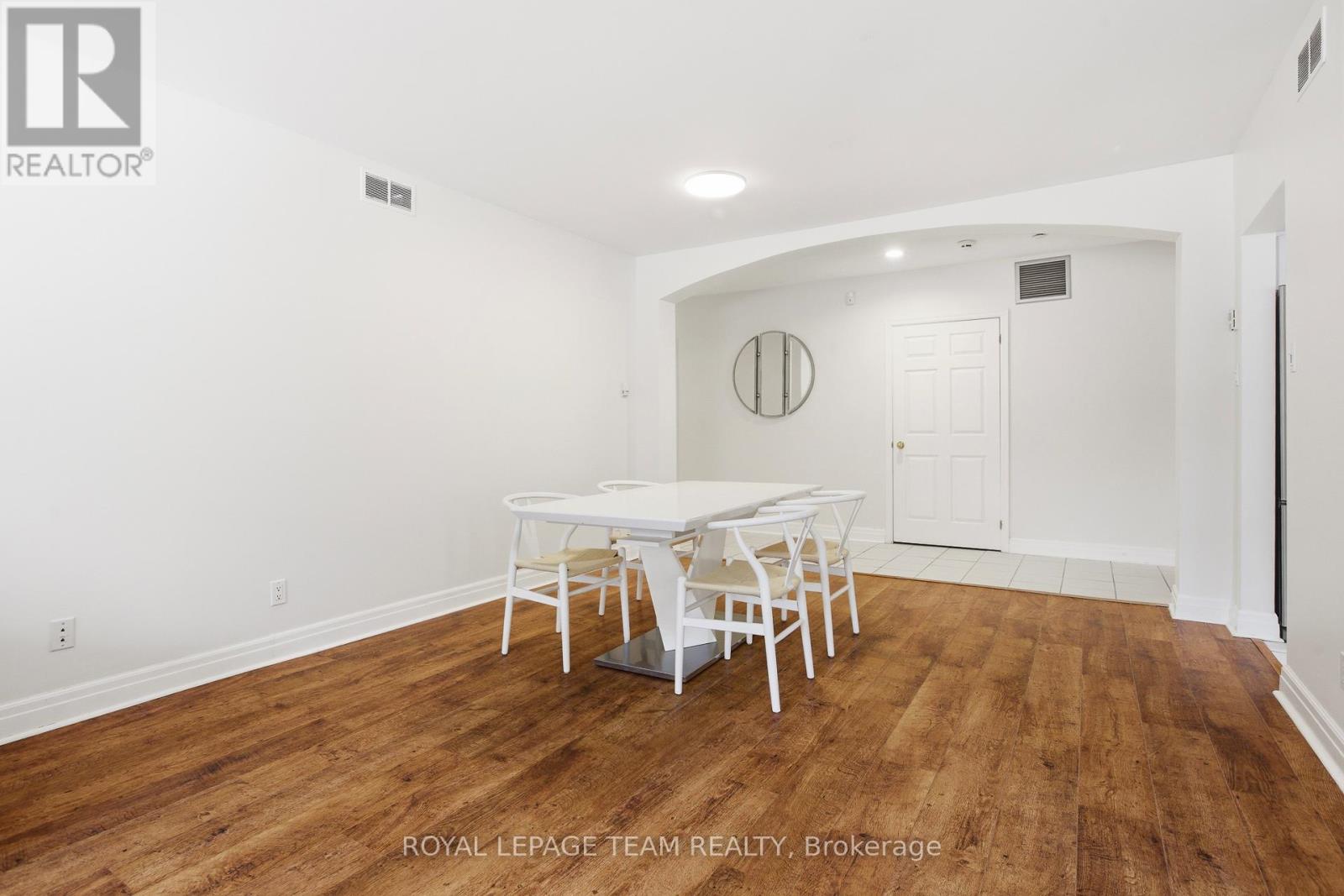 #107 499 SUNNYSIDE AVENUE W - 12