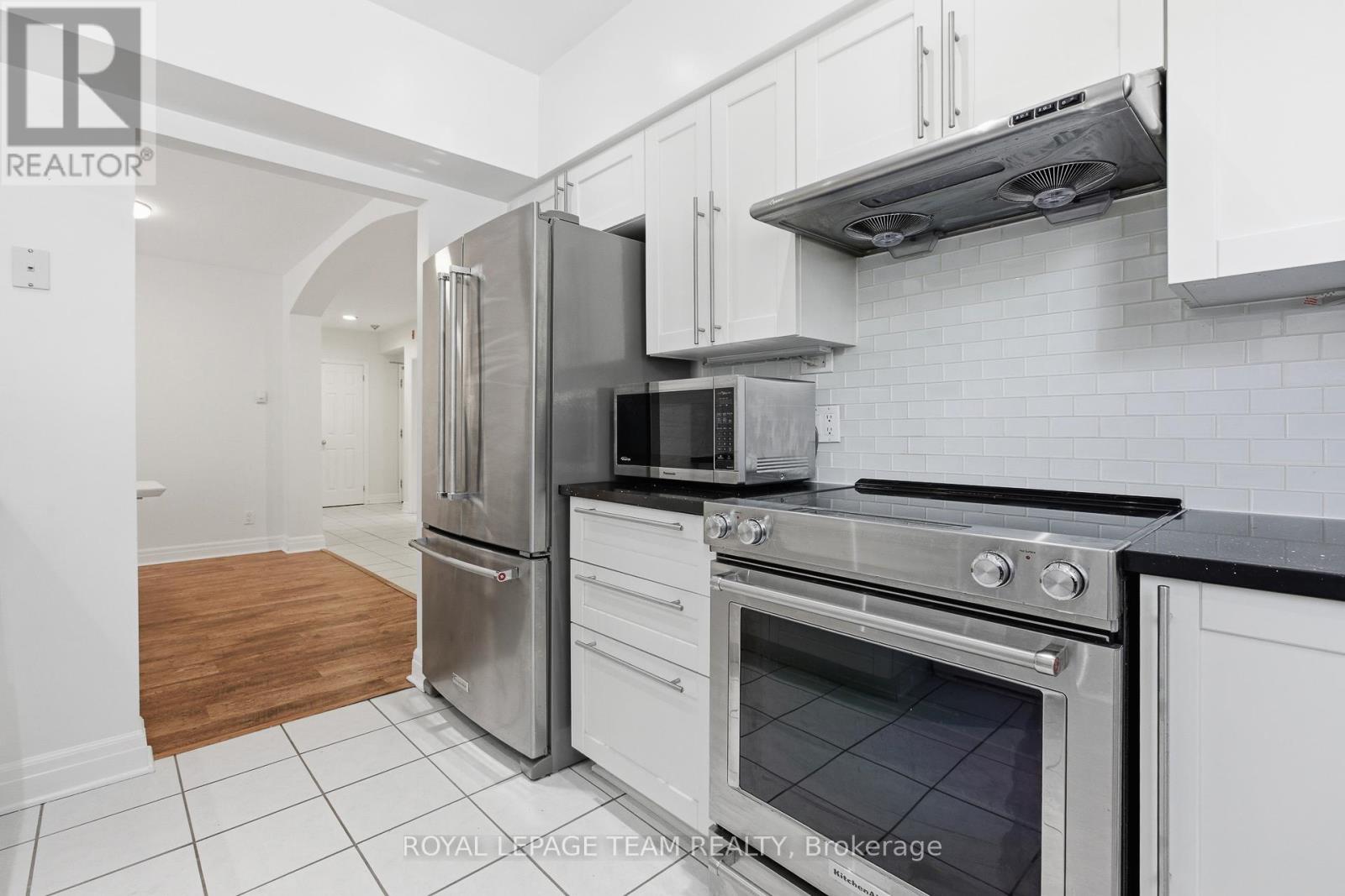 #107 499 SUNNYSIDE AVENUE W - 20