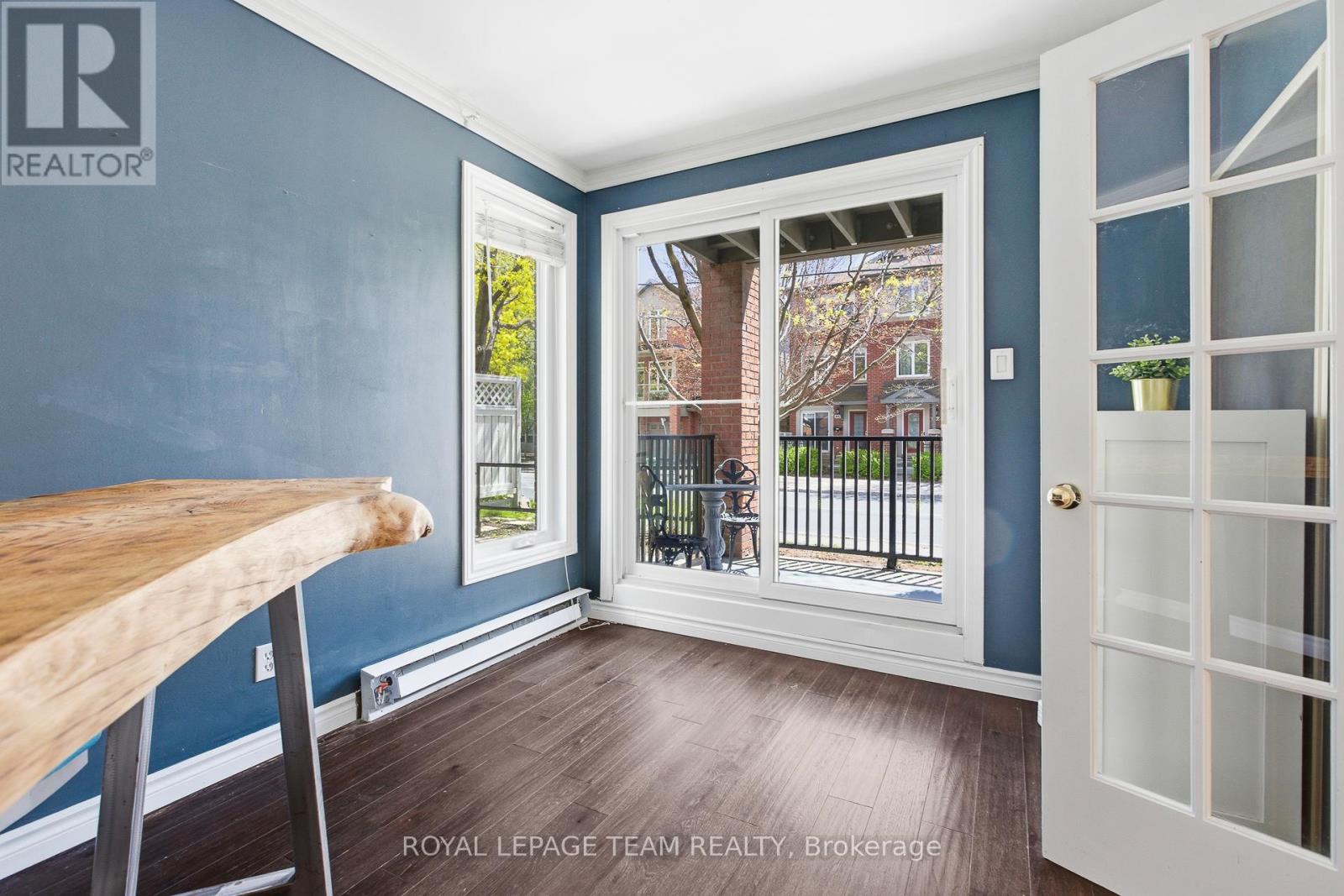#107 499 SUNNYSIDE AVENUE W - 30