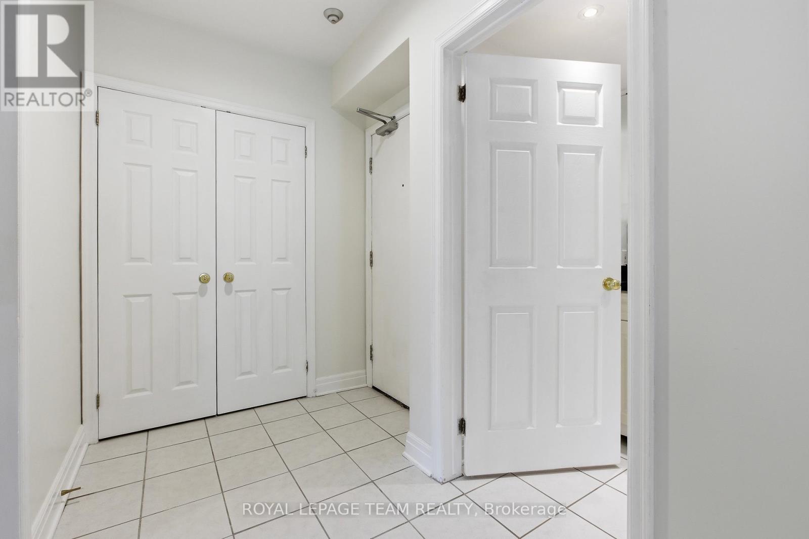 #107 499 SUNNYSIDE AVENUE W - 4