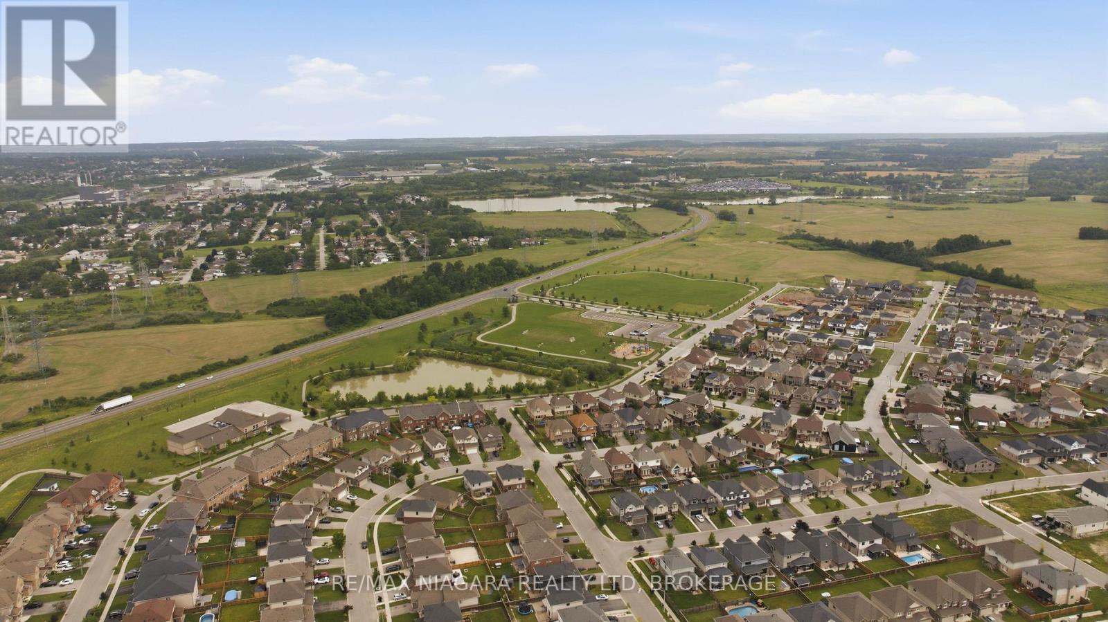 56 SAPPHIRE WAY - 28