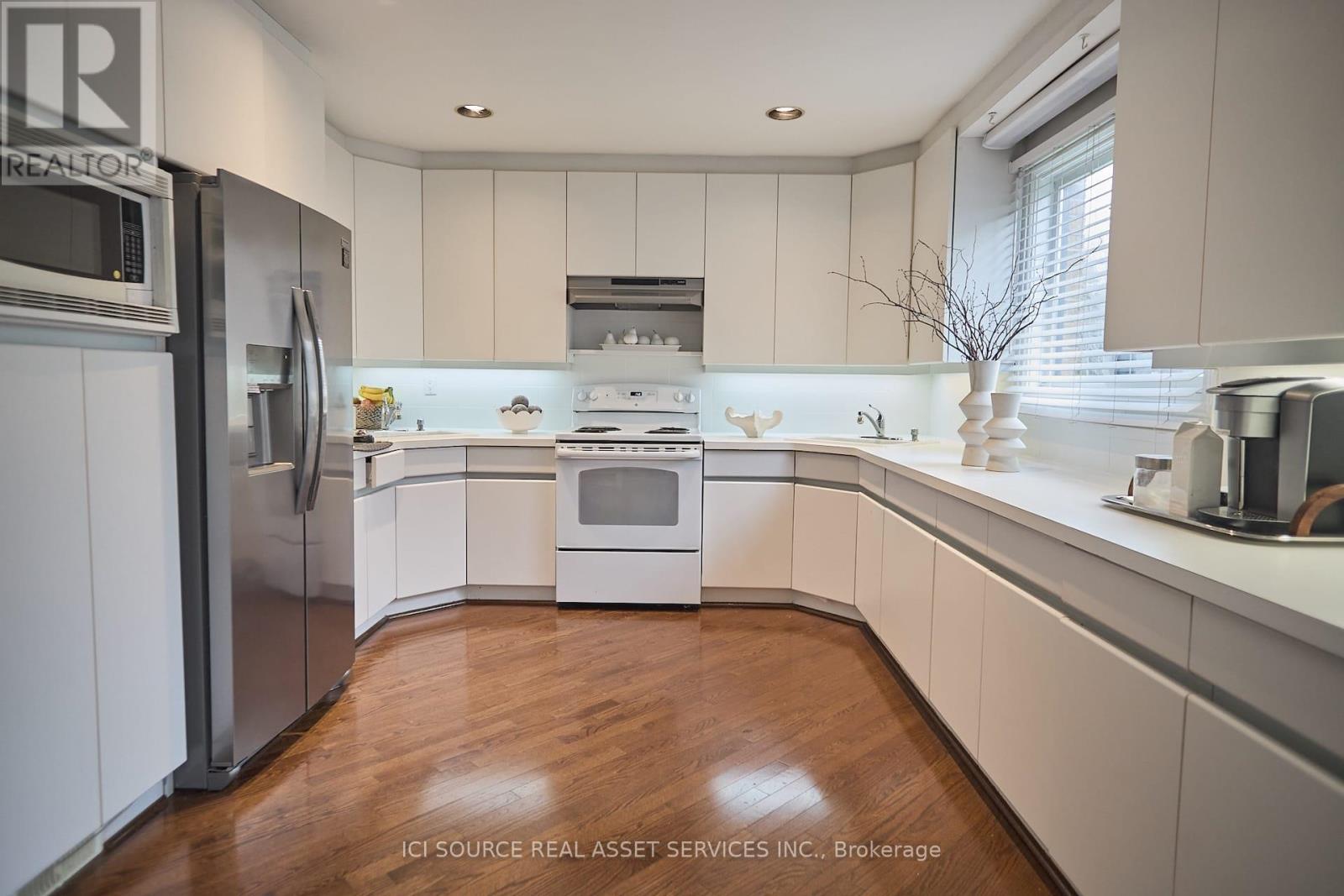 104 ALMORE AVENUE - 19