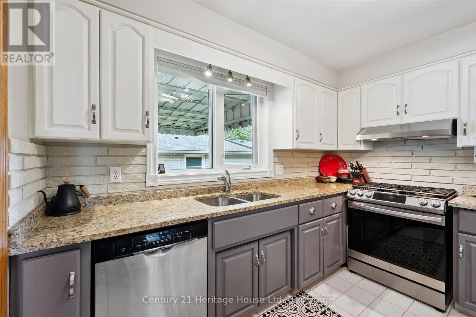 44 INVERNESS DRIVE - 12
