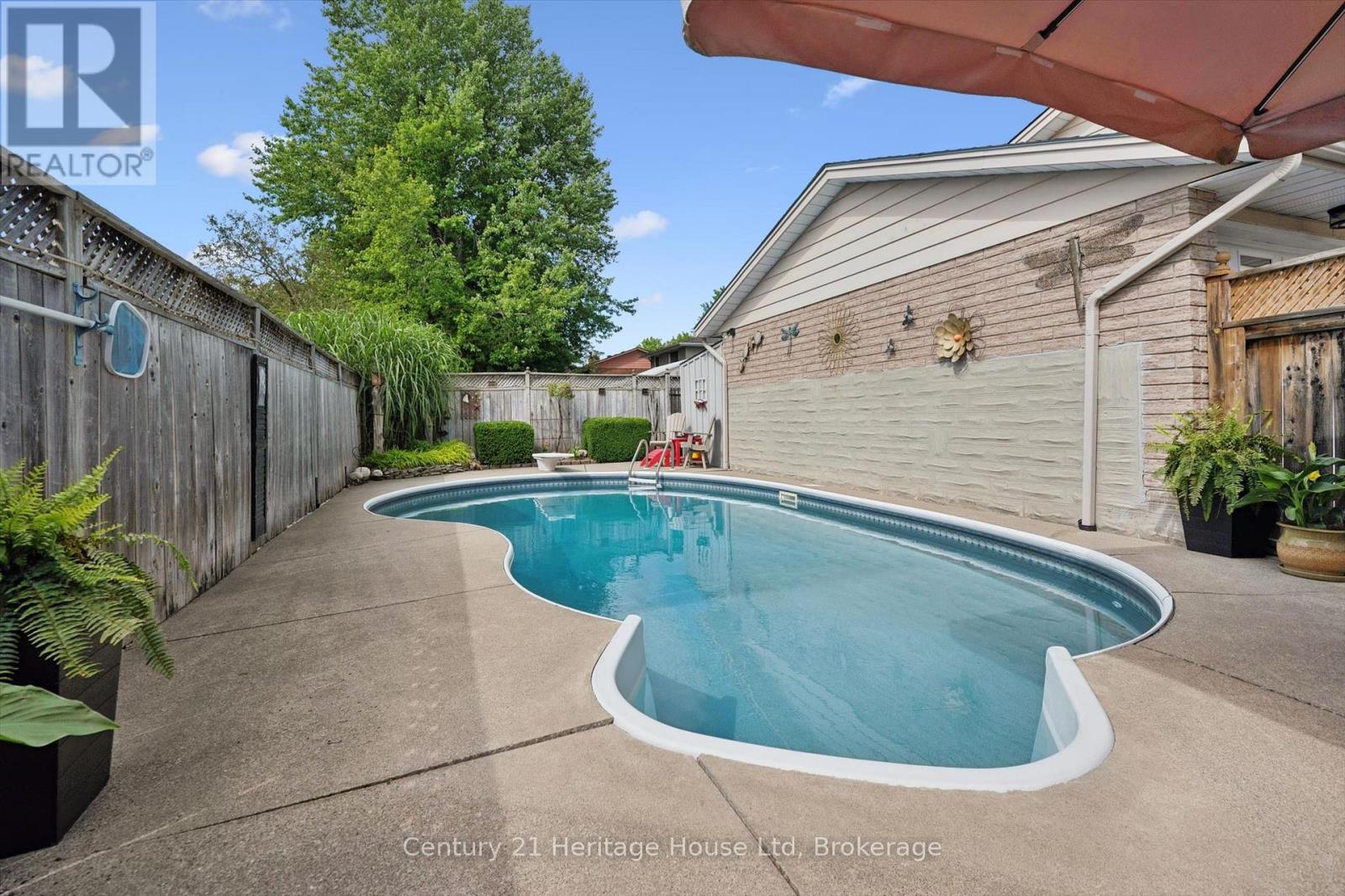 44 INVERNESS DRIVE - 29
