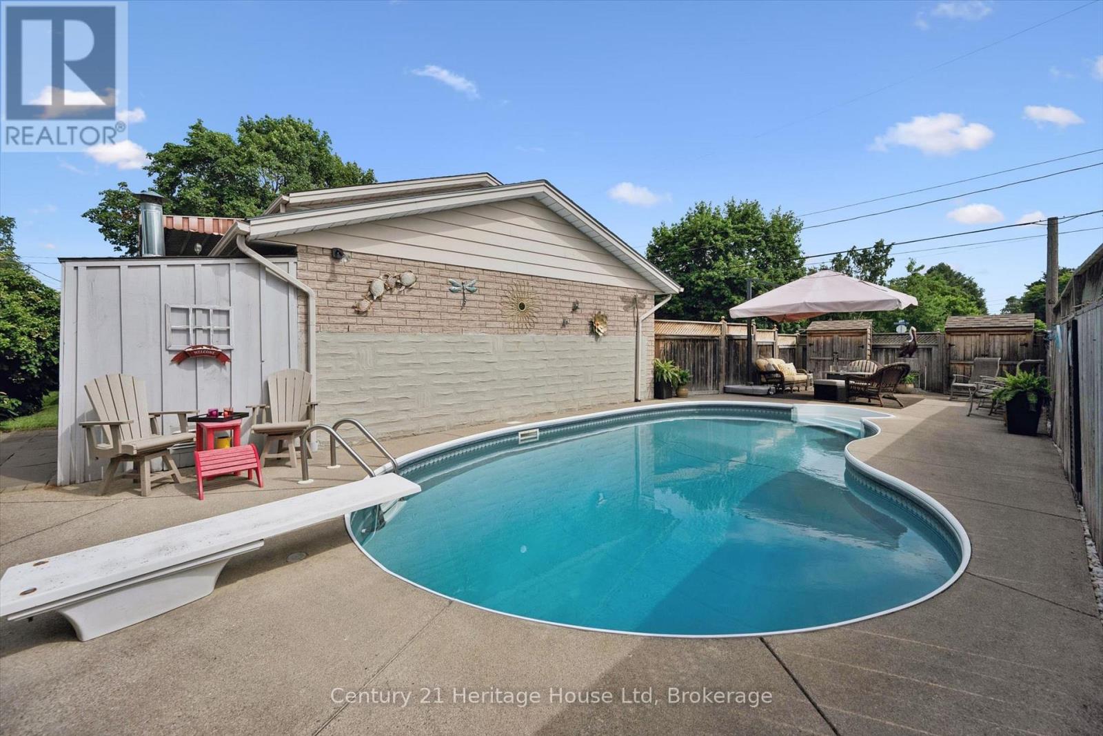 44 INVERNESS DRIVE - 30