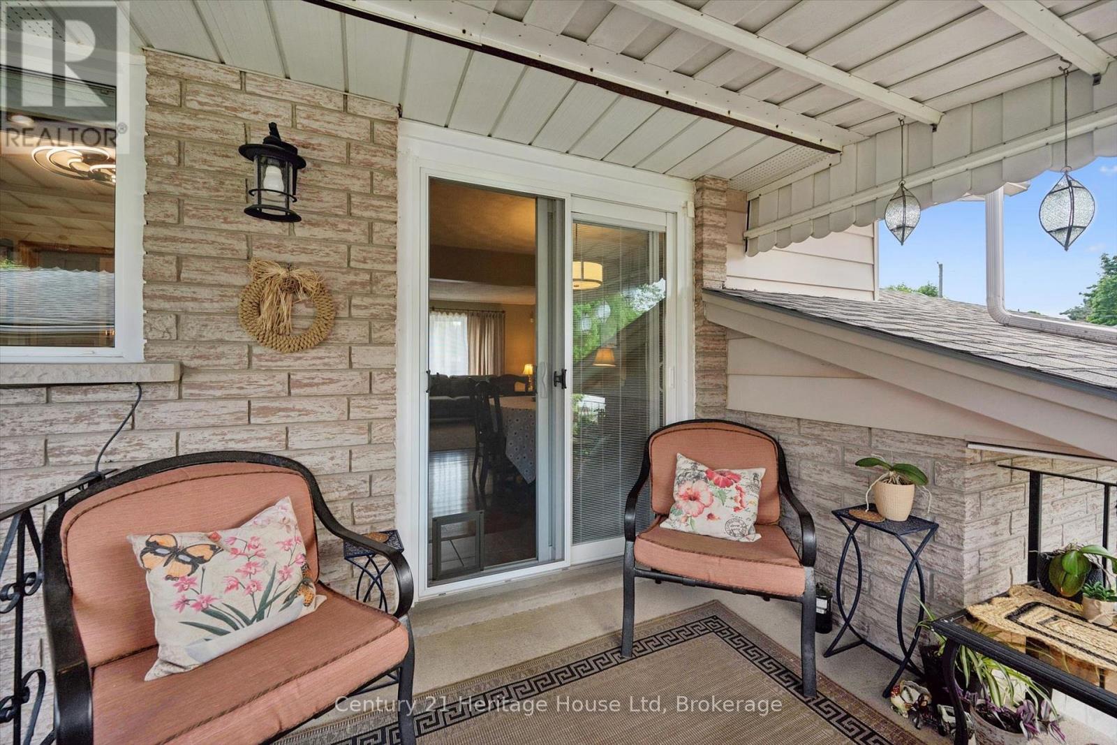 44 INVERNESS DRIVE - 36