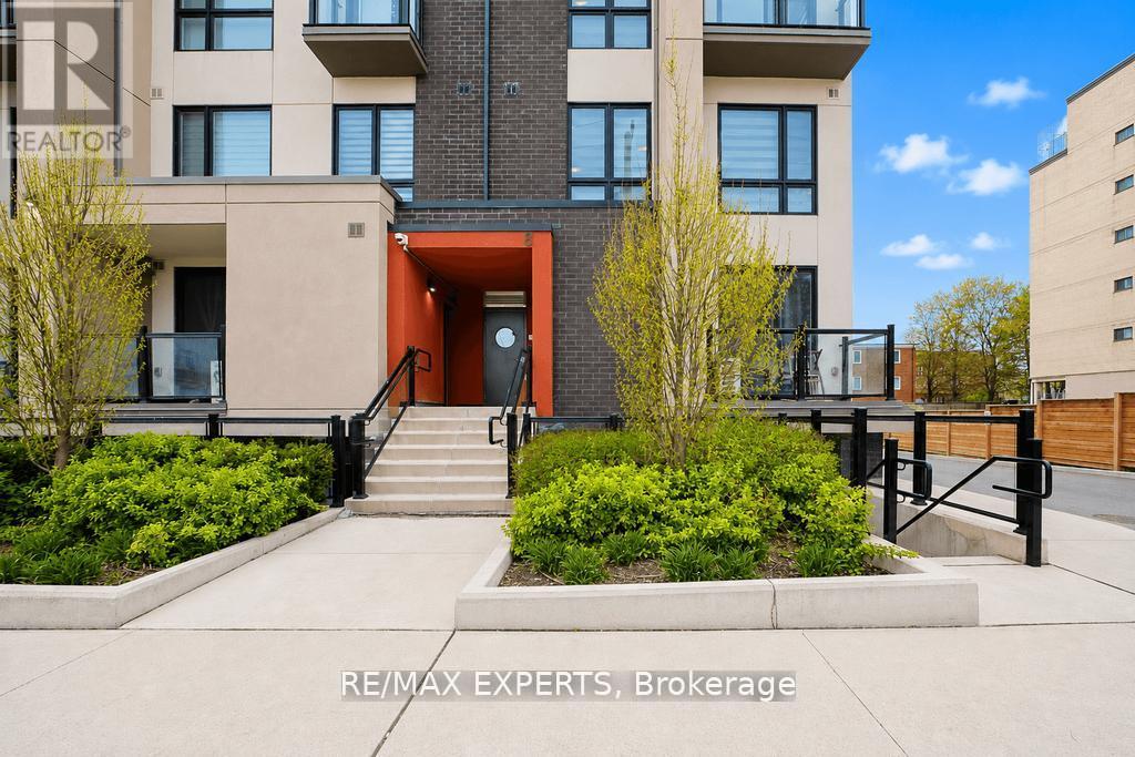 #7 8 MARQUETTE AVENUE - 3