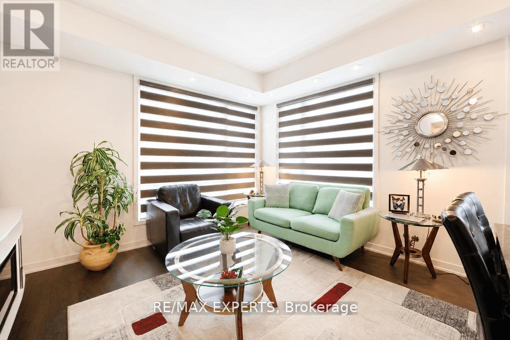 #7 8 MARQUETTE AVENUE - 5