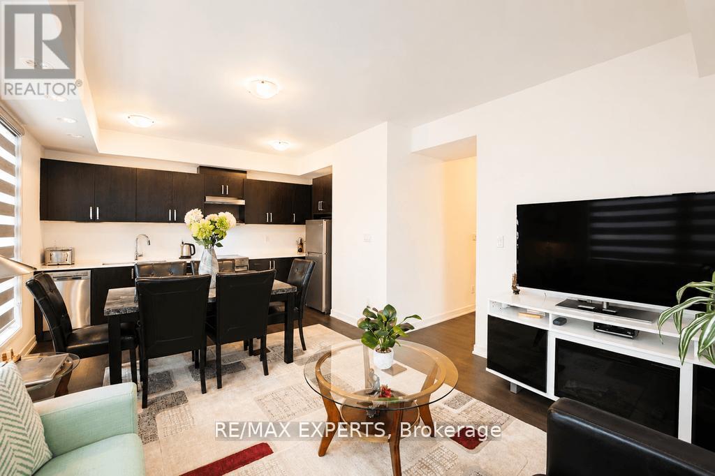 #7 8 MARQUETTE AVENUE - 9