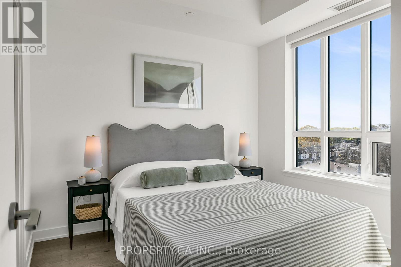 #505 630 GREENWOOD AVENUE - 11