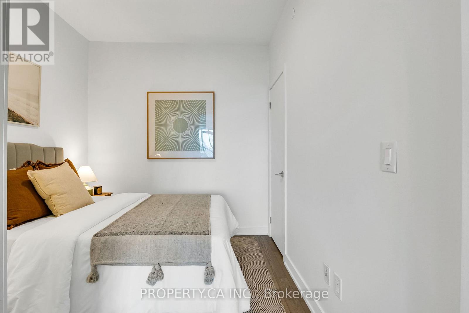 #505 630 GREENWOOD AVENUE - 18