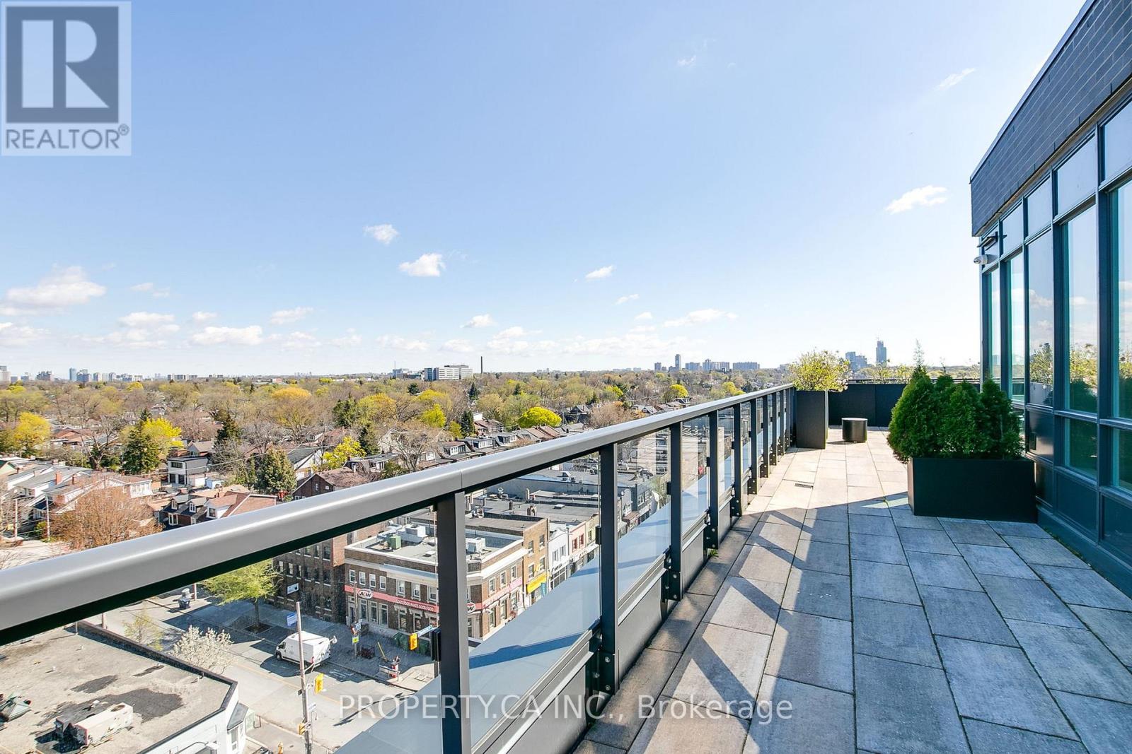 #505 630 GREENWOOD AVENUE - 34