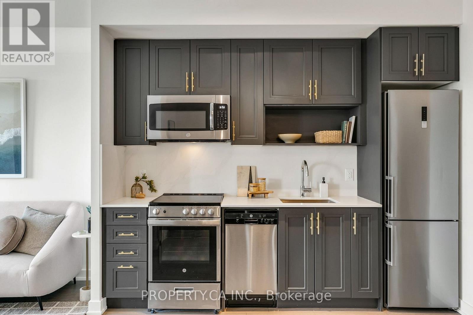 #505 630 GREENWOOD AVENUE - Image 7