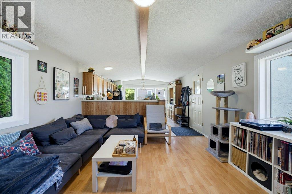 6850 53 Street NE - 16