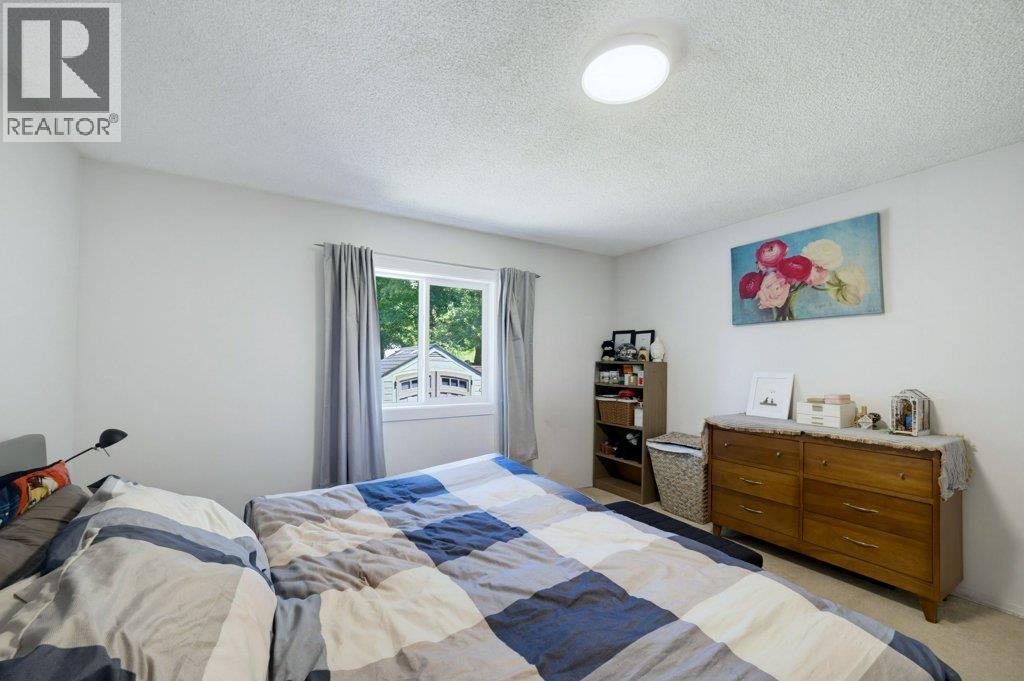6850 53 Street NE - 17