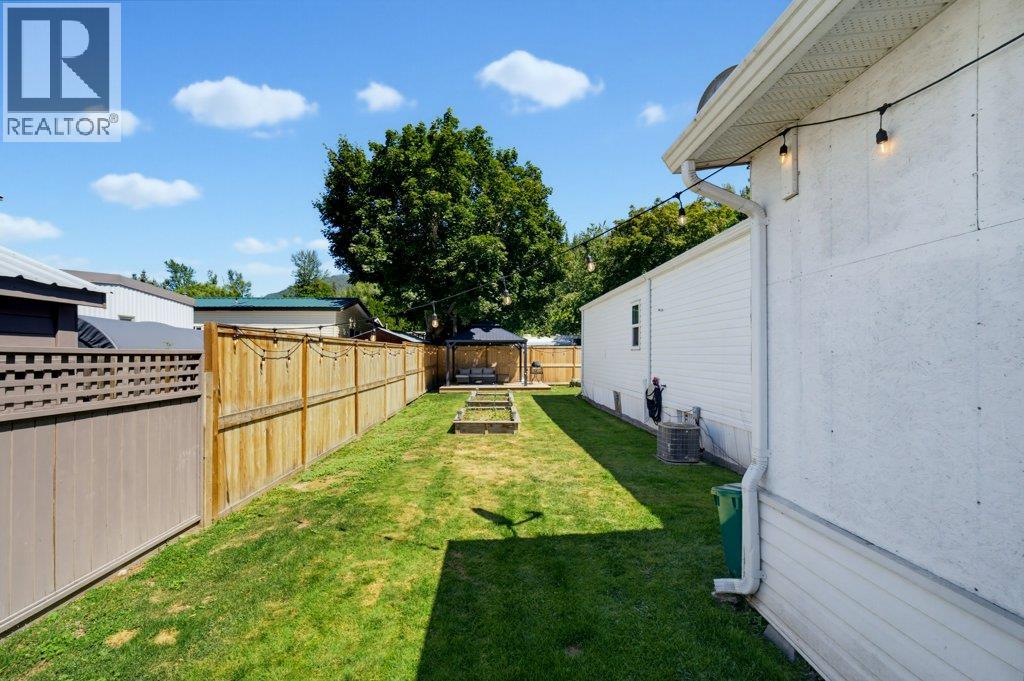 6850 53 Street NE - 28