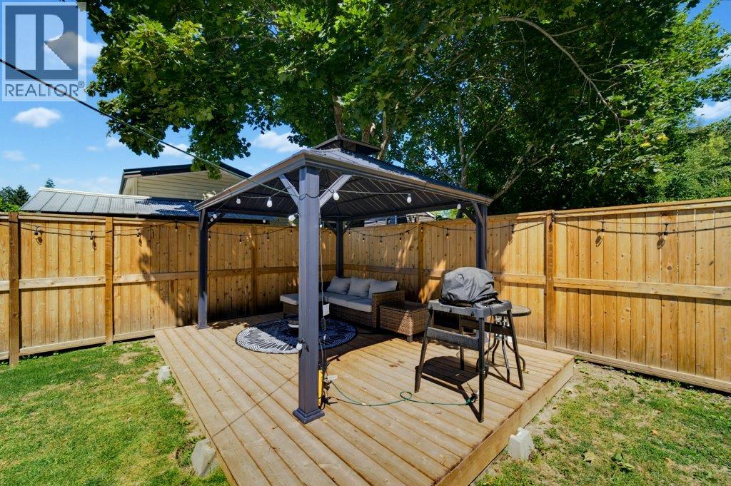 6850 53 Street NE - 37