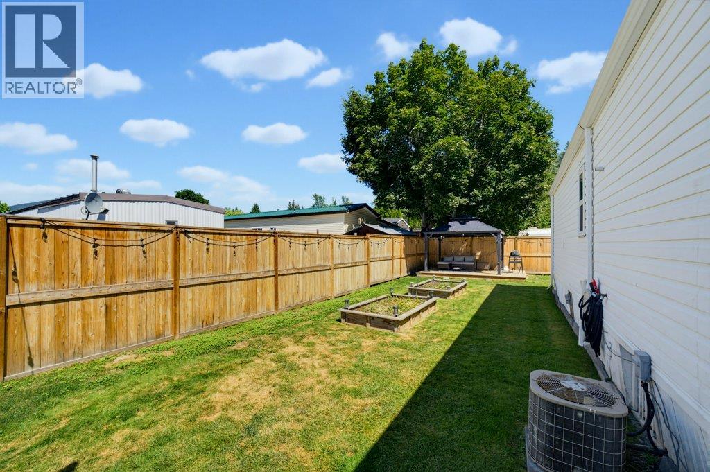 6850 53 Street NE - 30