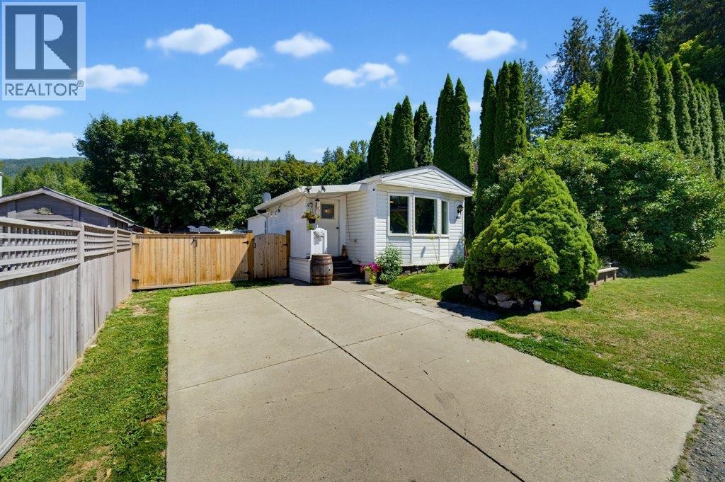 6850 53 Street NE - 25