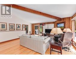 138 Kionontio Trail, Blue Mountains, ON L9Y0R6 Photo 15
