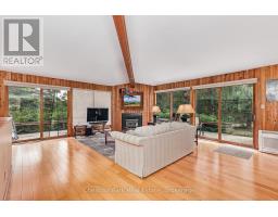 138 Kionontio Trail, Blue Mountains, ON L9Y0R6 Photo 14