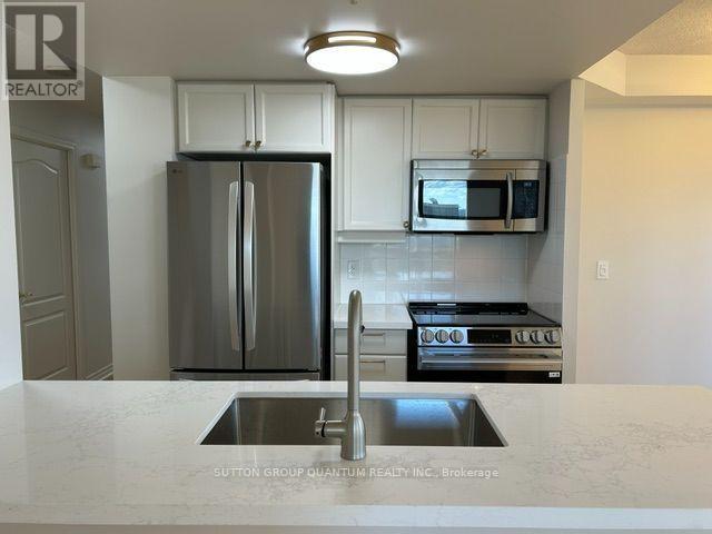 #1103 350 PRINCESS ROYAL DRIVE - 11