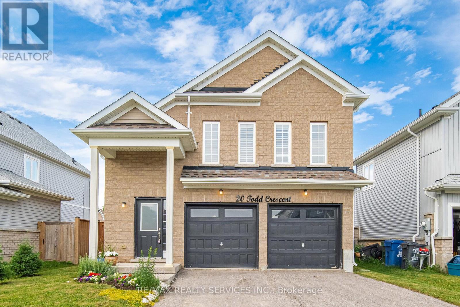 20 TODD CRESCENT - 1