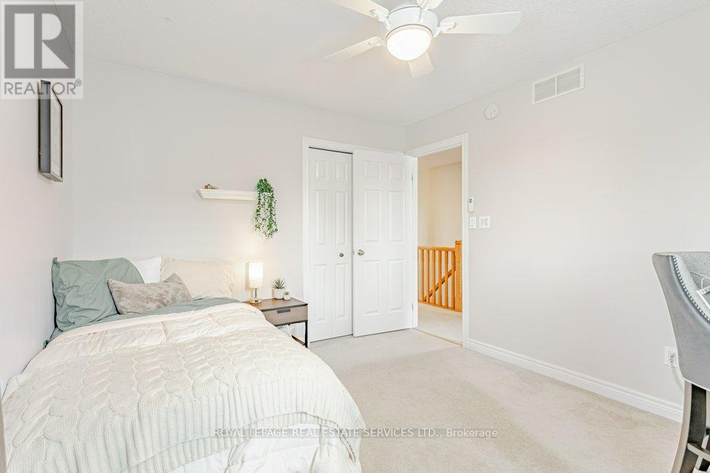 560 LAKEVIEW DRIVE - Image 32