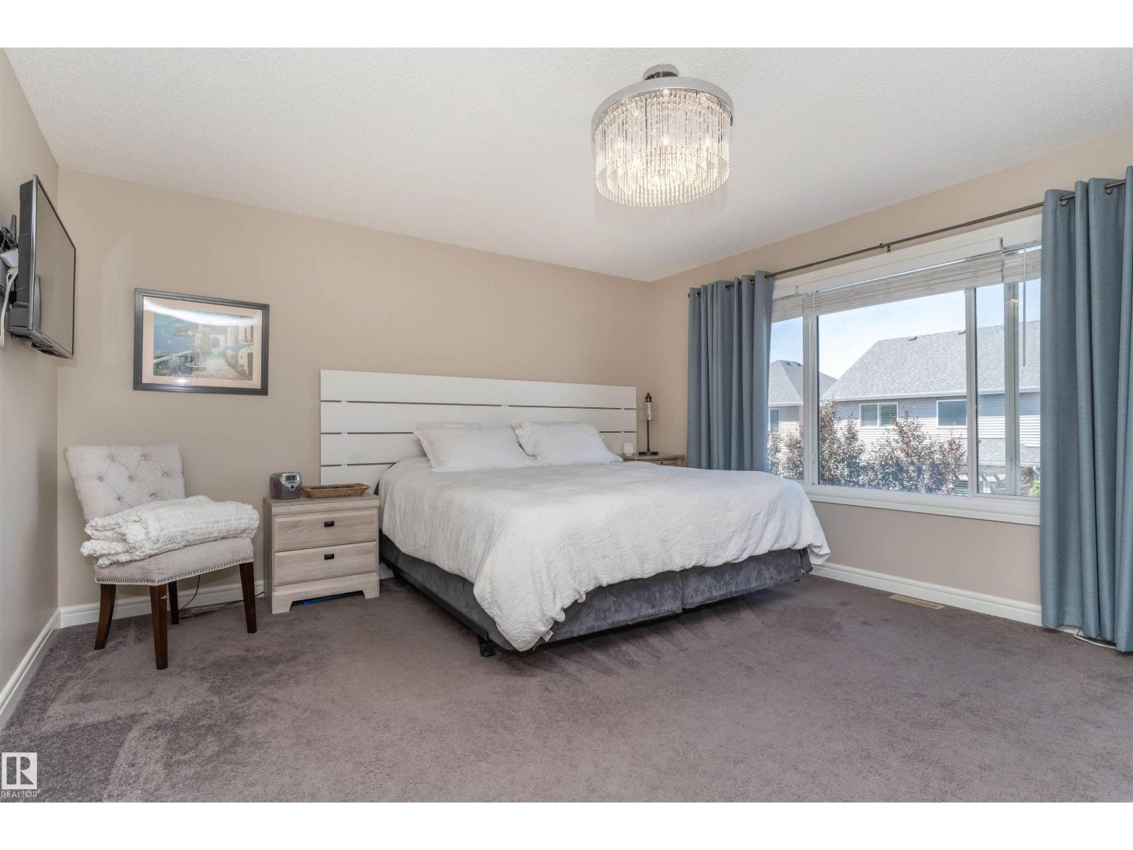 2304 89 ST SW - 34