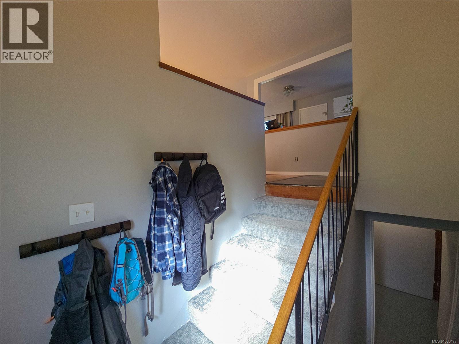 221 Spar St - 42